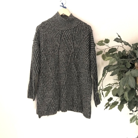 Vertigo Heavy Knit Sweater W Open Sides - Picture 1 of 5